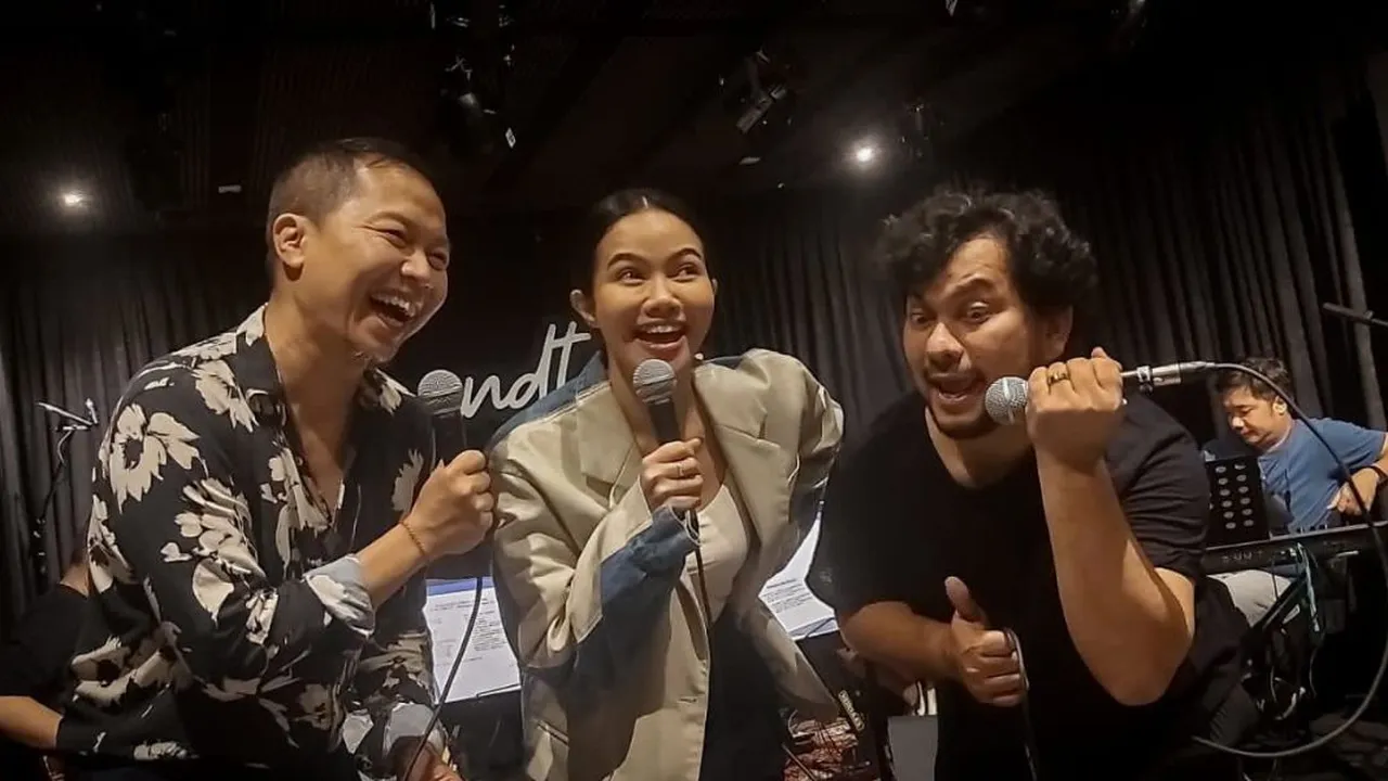 Trio Lestari Bawa Spirit Glenn Fredly dalam Konsernya Bersama David Bayu dan Yura Yunita