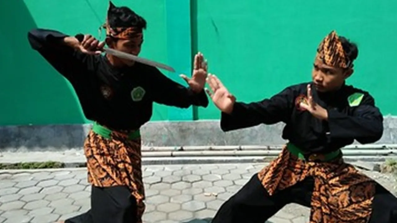 Tujuan Gerakan Menangkis Adalah Menghalau Serangan Lawan, Ketahui Juga Teknik Pencak Silat Lainnya