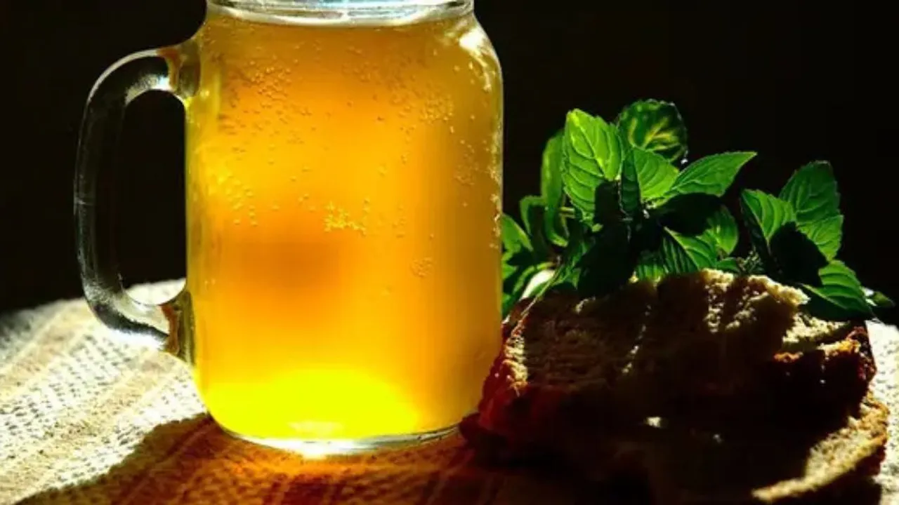 Tujuh Makanan dan Minuman Jitu untuk Menyegarkan Napas Seharian Saat Puasa