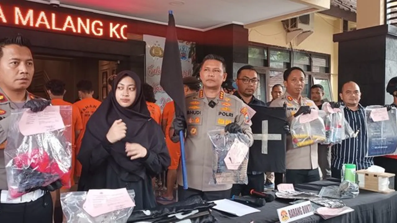 Tujuh Orang Jadi Tersangka Penyerangan Kantor Arema FC