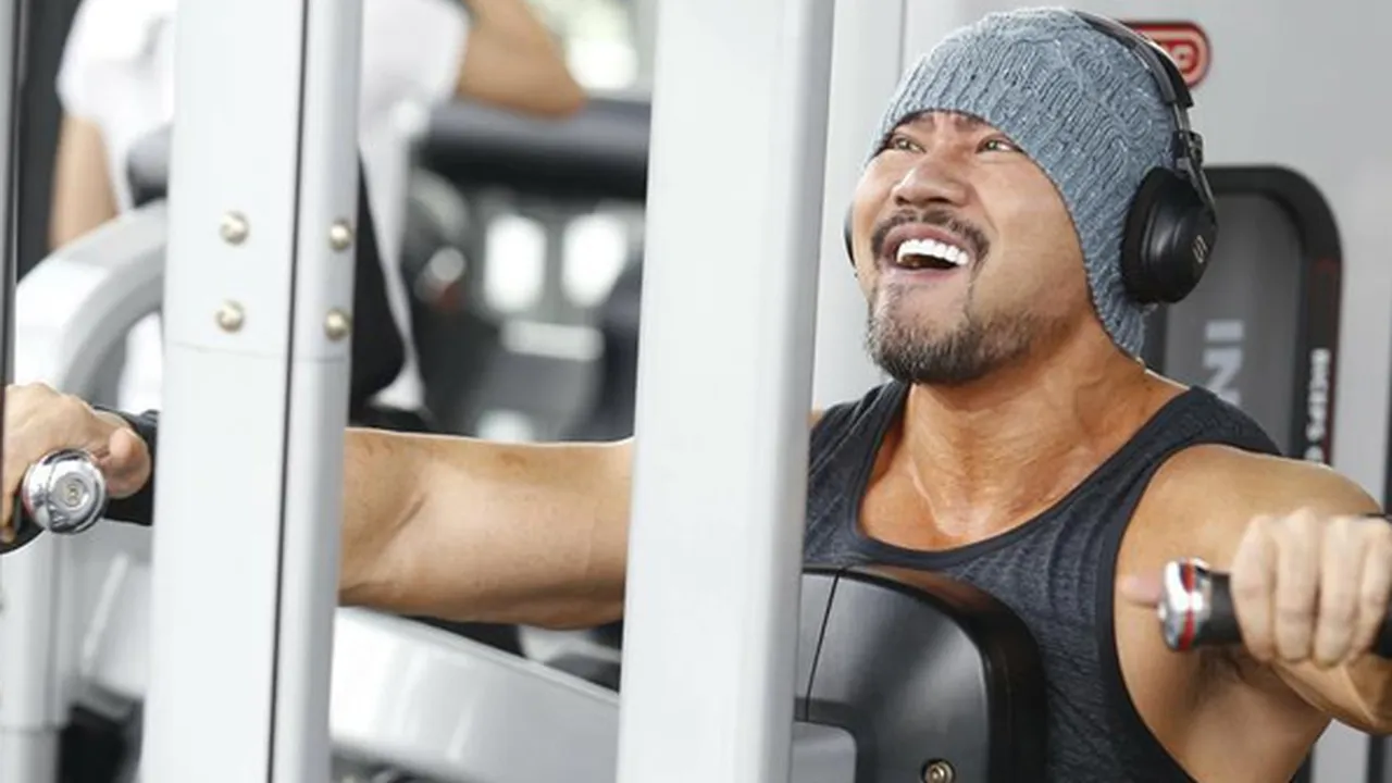 Tulang Bahu Copot Saat Nge-Gym, Gimana Kondisi Deddy Corbuzier? Tulang Bahu Copot Saat Nge-Gym, Gimana Kondisi Deddy Corbuzier?