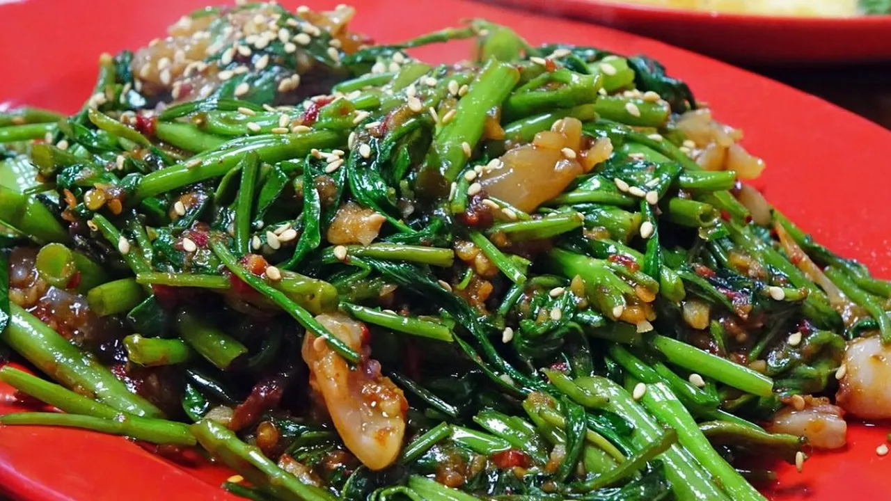Tumis Kangkung Tempe Ulek, Menu Bekal Lezat yang Siap Santap dalam Sekejap!