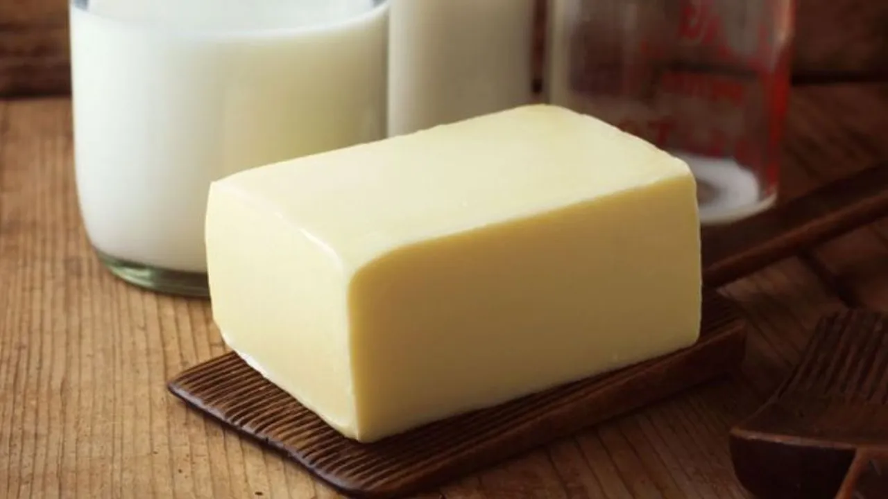 Tutorial Bikin Butter Sendiri dari Heavy Cream, Anti Gagal dan Lebih Ekonomis