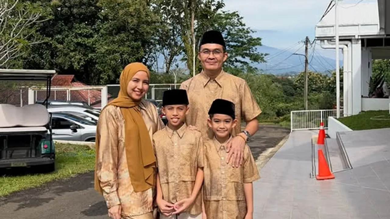 Tya Ariestya Ajak Anak Coba Gultik, Tekankan Hidup Sederhana