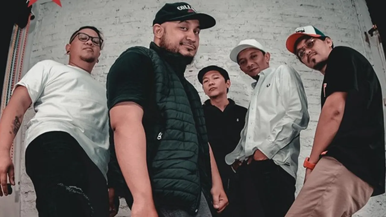 Ucay dan Lowp Akhirnya Reuni Bersama Rocket Rockers