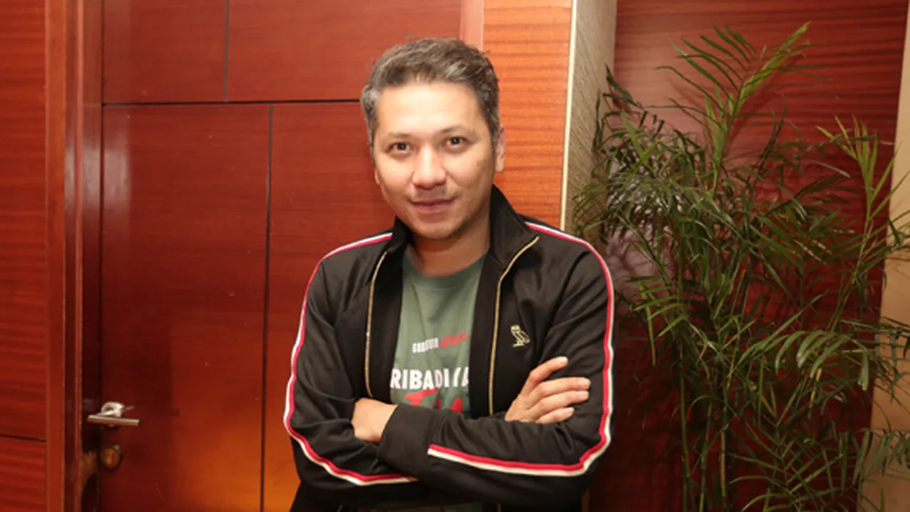 Ulang Tahun, Gading Marten Berbagi Kebaikan Kepada Para Pengemudi Taksi