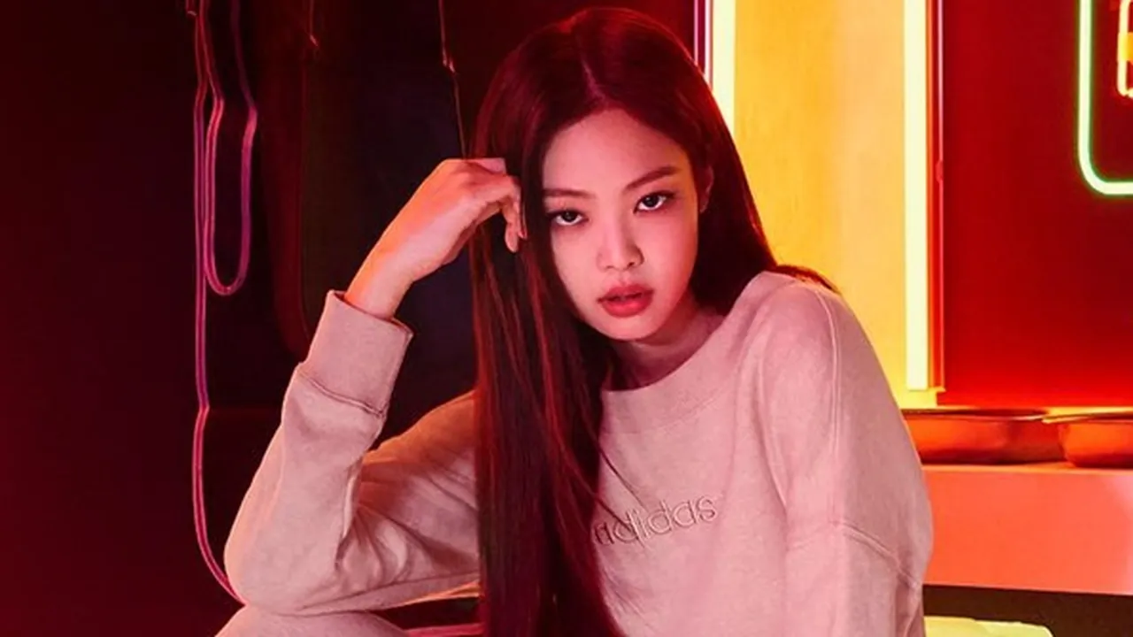 Ulang Tahun Jennie BLACKPINK, Dapat Banyak Bunga dan Hadiah Dari Chanel