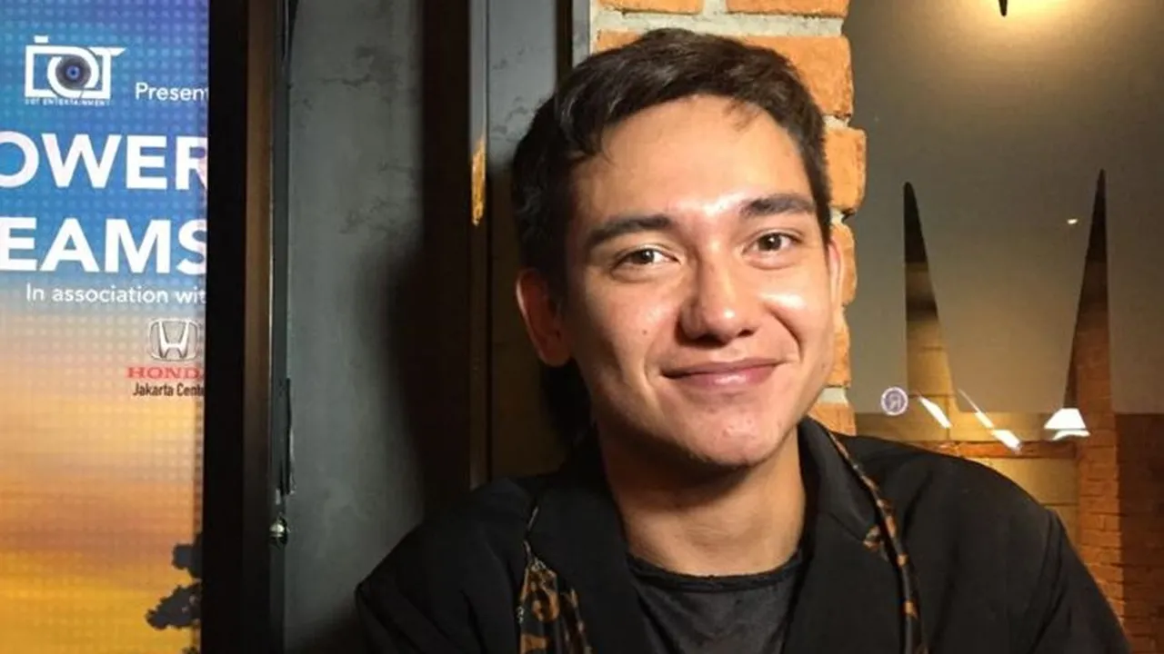 Ulang Tahun ke-28, Adipati Dolken Bicara Soal Jodoh dan Nikah Muda