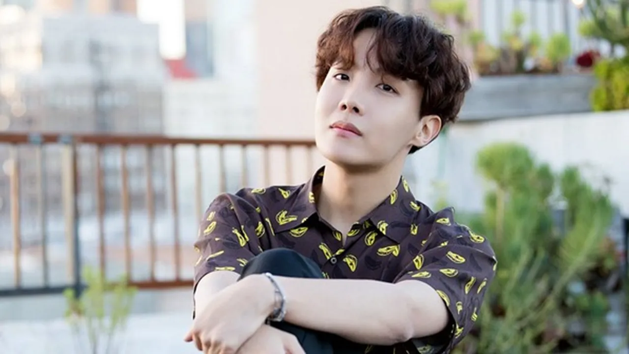 Ultah, J-Hope BTS Beri Donasi Rp 1,2 Miliar untuk Anak-Anak Kurang Mampu