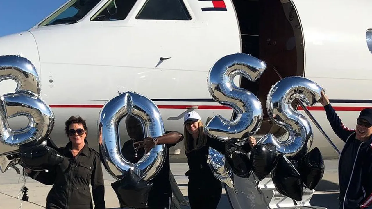 Ultah Ke-63, Kris Jenner Dapat Kejutan Romantis