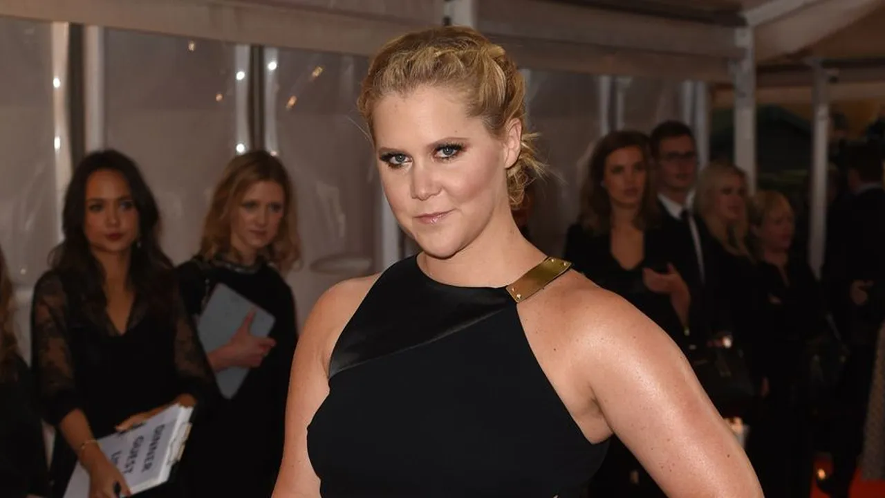 Umumkan Kehamilan Pertama, Amy Schumer Merasa Mirip Meghan Markle