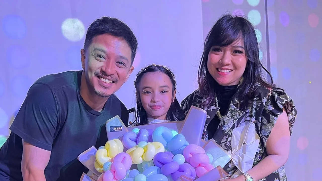 Ungkap Rasanya Sudah Terkenal dari Kecil, Eza Yayang: Ribet!