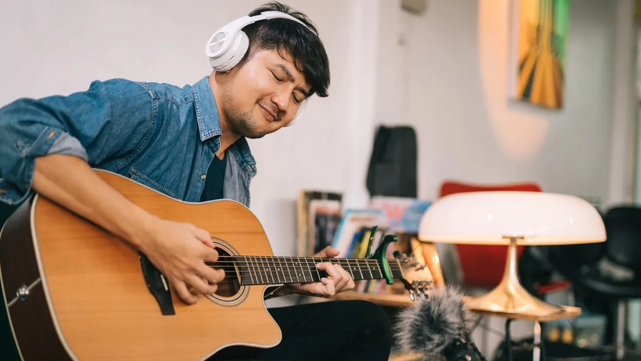 Upgrade Sound Anak Skena: Pilihan Senar Kekinian Biar Makin Pecah!
