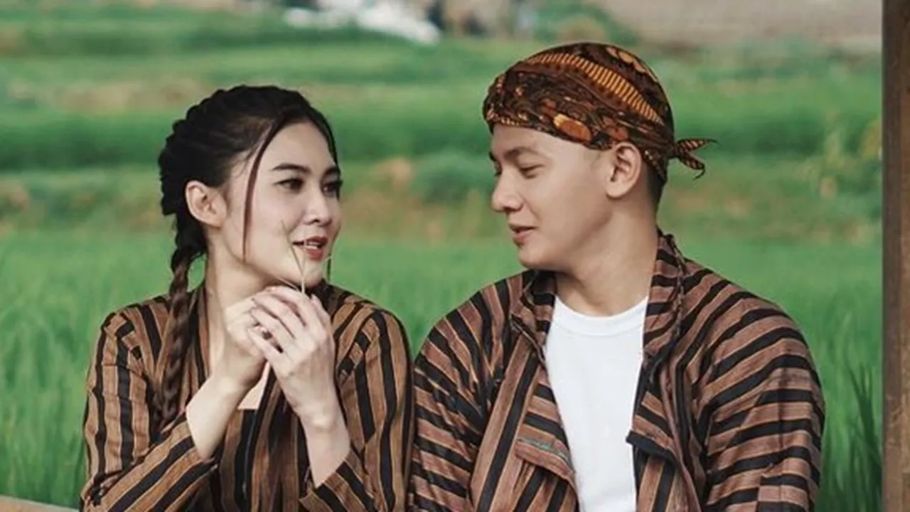 Upload Foto Bareng Dorry Harsa, Nella Kharisma: Nyicil Masak Untuk Sahur