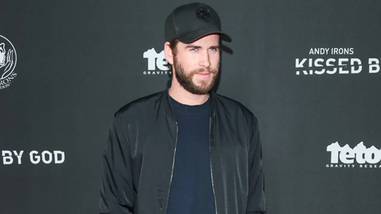 Usai Cerai, Liam Hemsworth Bakal Jadi Tetangga Miley Cyrus & Cody Simpson