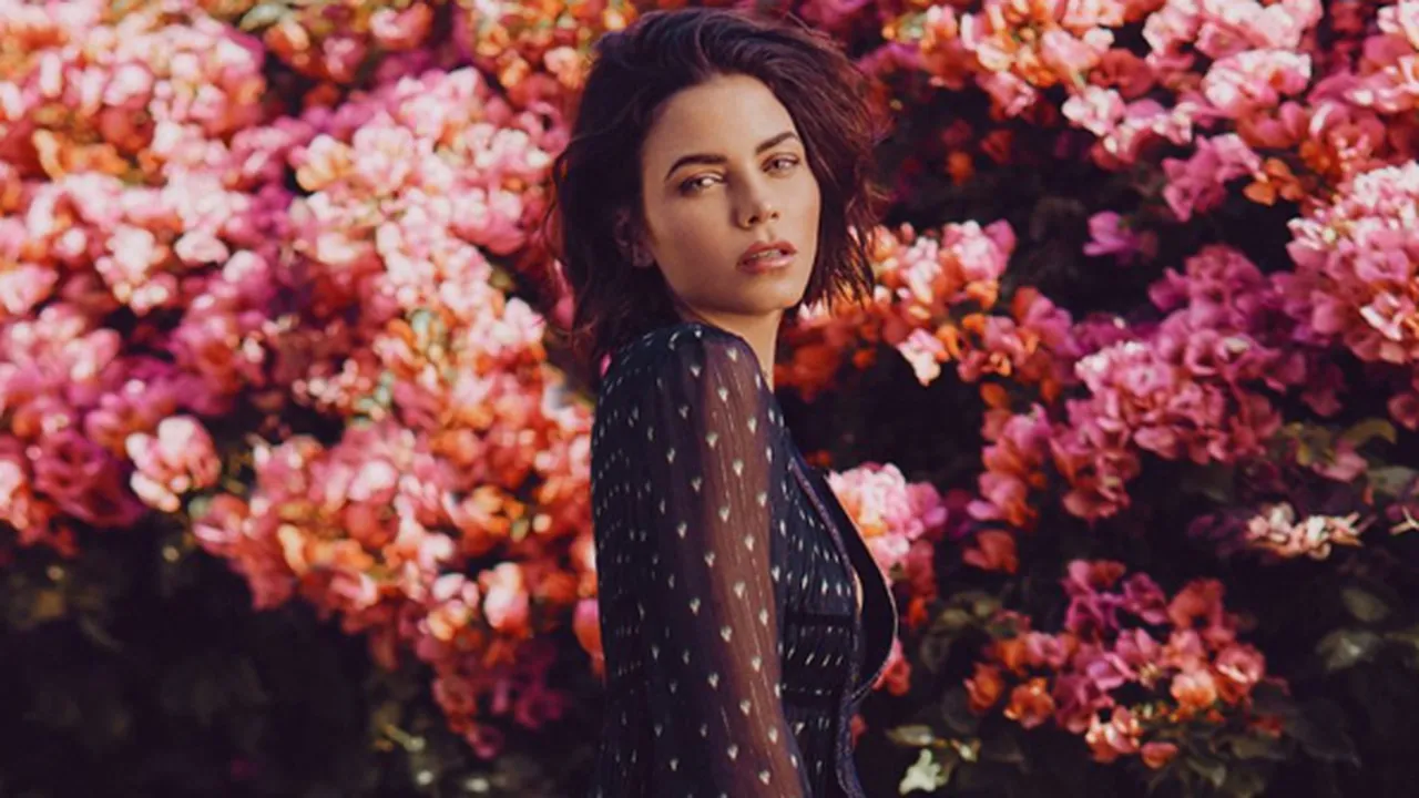 Usai Gandengan, Jenna Dewan Tertangkap Cium Mesra Pacar Barunya Usai Gandengan, Jenna Dewan Tertangkap Cium Mesra Pacar Barunya