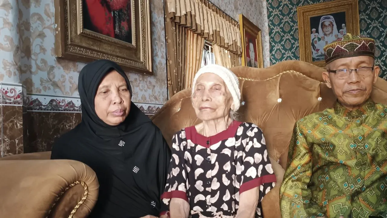Usia 93 Tahun, Keluarga Tak Tega Supiyah ke Tanah Suci Tanpa Pendampingan Keluarga
