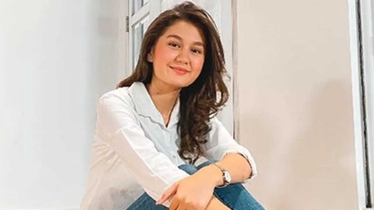 Uwu Banget! Ini Foto Selfie Zoe Jackson Bintang 'BUKU HARIAN SEORANG ISTRI' Pamer Ekspresi Wajah Lucu