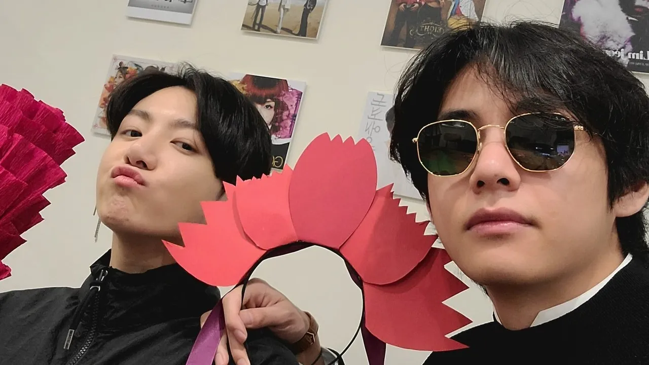 V dan Jungkook BTS Jarang Live Bareng, Sekali Muncul Bikin Fans Gonjang-Ganjing