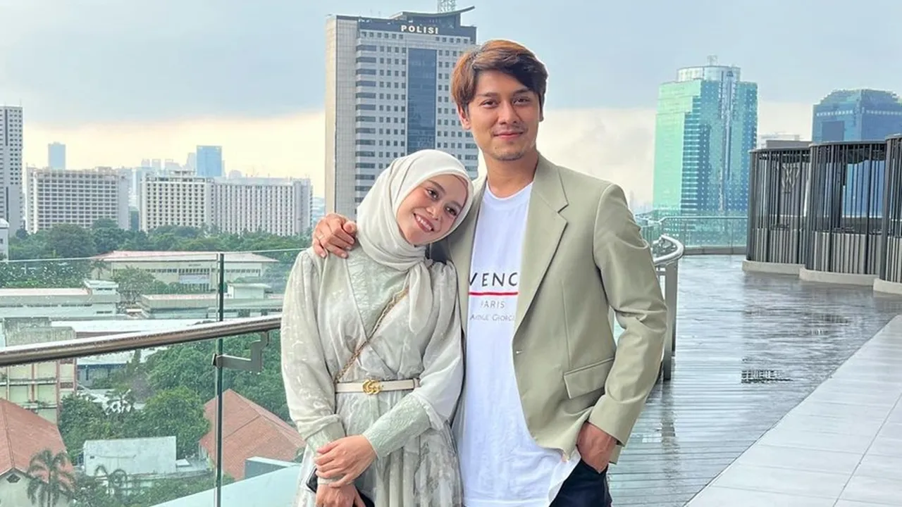 Vakum 5 Bulan Pasca Kasus KDRT, Konten Youtube Terbaru Rizky Billar Trending 1 Vakum 5 Bulan Pasca Kasus KDRT, Konten Youtube Terbaru Rizky Billar Trending 1