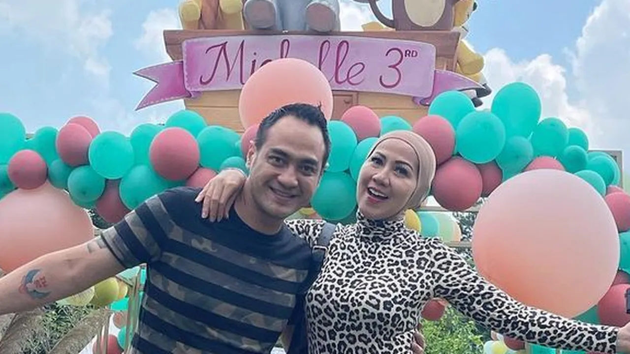 Venna Melinda dan Ferry Irawan Nikah Maret 2022 di Bali, Bakal Undang Mantan Venna Melinda dan Ferry Irawan Nikah Maret 2022 di Bali, Bakal Undang Mantan