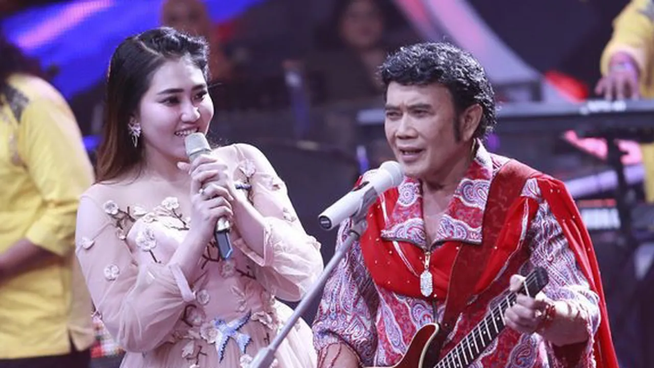 Via Vallen Ungkap Kronologi Dirinya Diajak Duet oleh Raja Dangdut Rhoma Irama