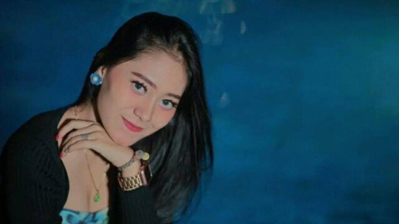 Vita Alvia D'Academy 2 Rilis Single 'Aku Sing Duwe Ati'
