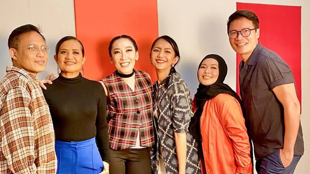 Warna dan Okaay Tampil Pecah di Bintaro
