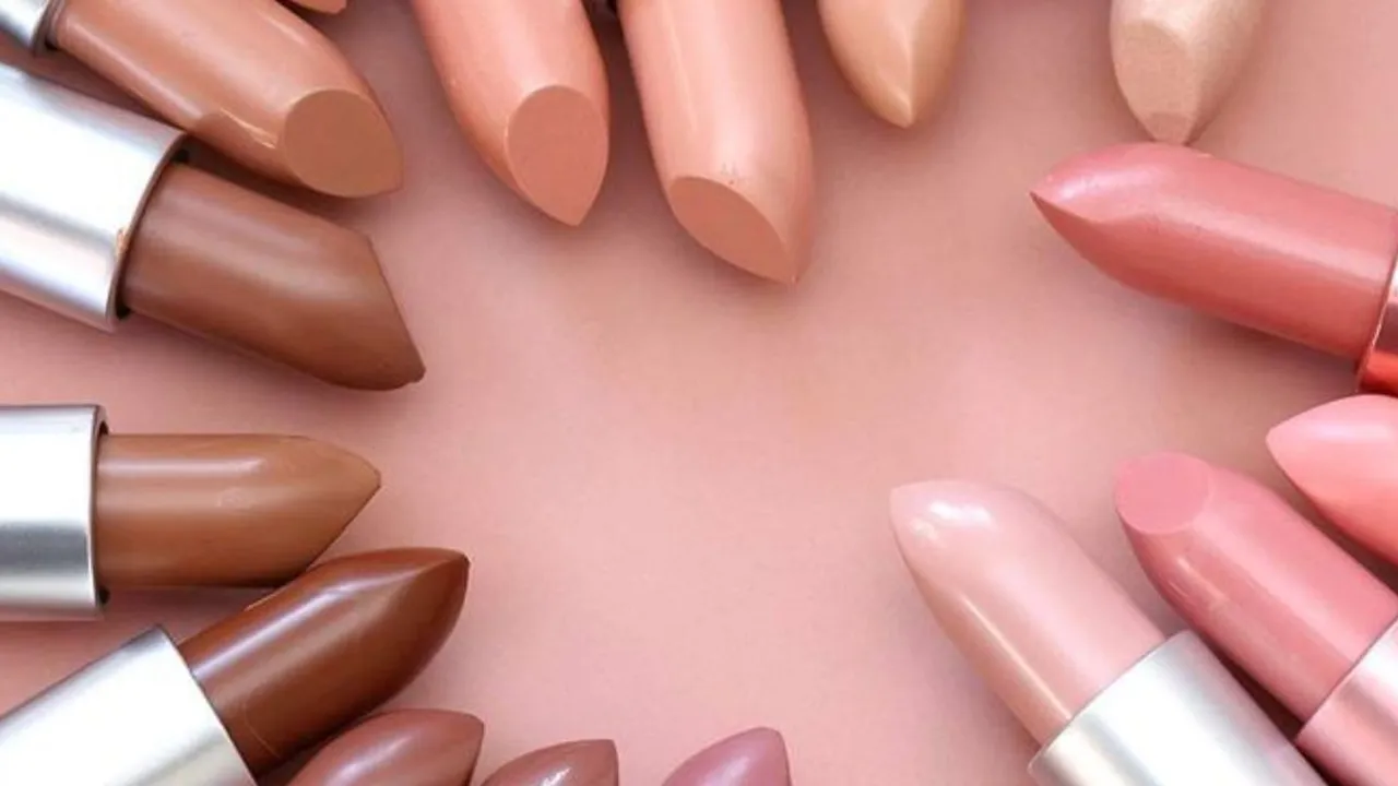 Warna Lipstik Favorit dan Kepribadian Penggunanya