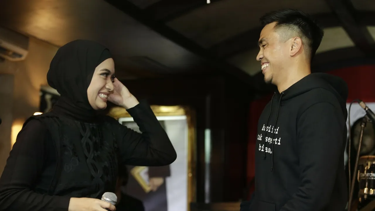 Wedding Anniversary dengan Ayudia Bing Slamet, Ditto Percussion: Kadonya Dobel