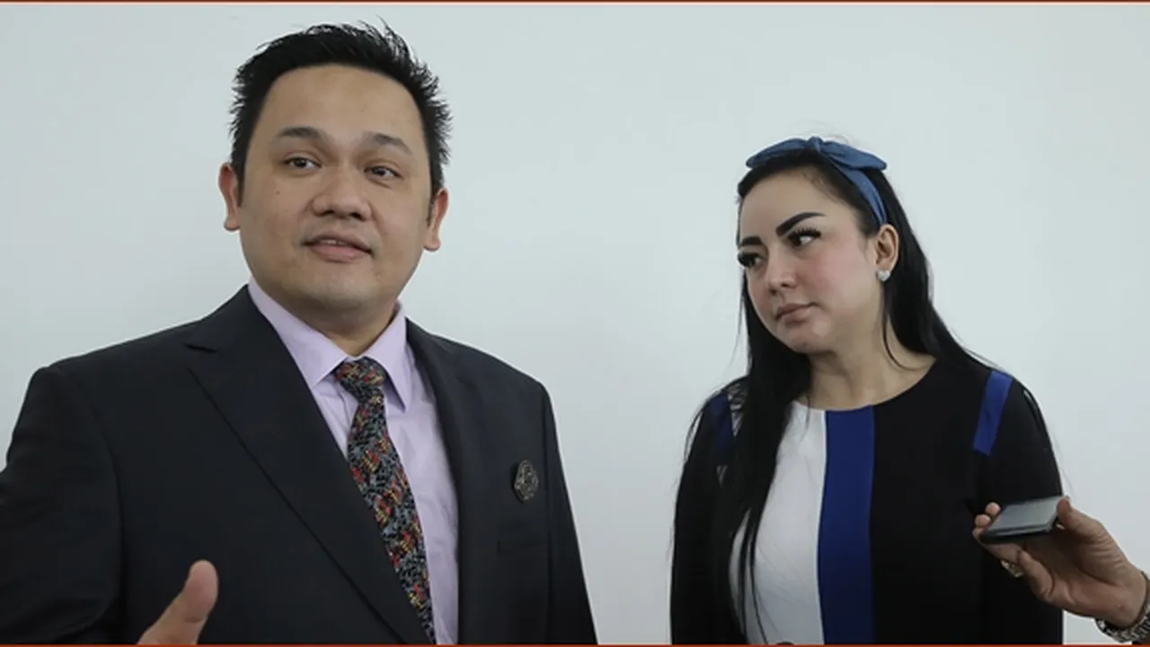[Weekly Hot] Ramadan Dibanjiri 'Nyinyiran' Farhat Abbas