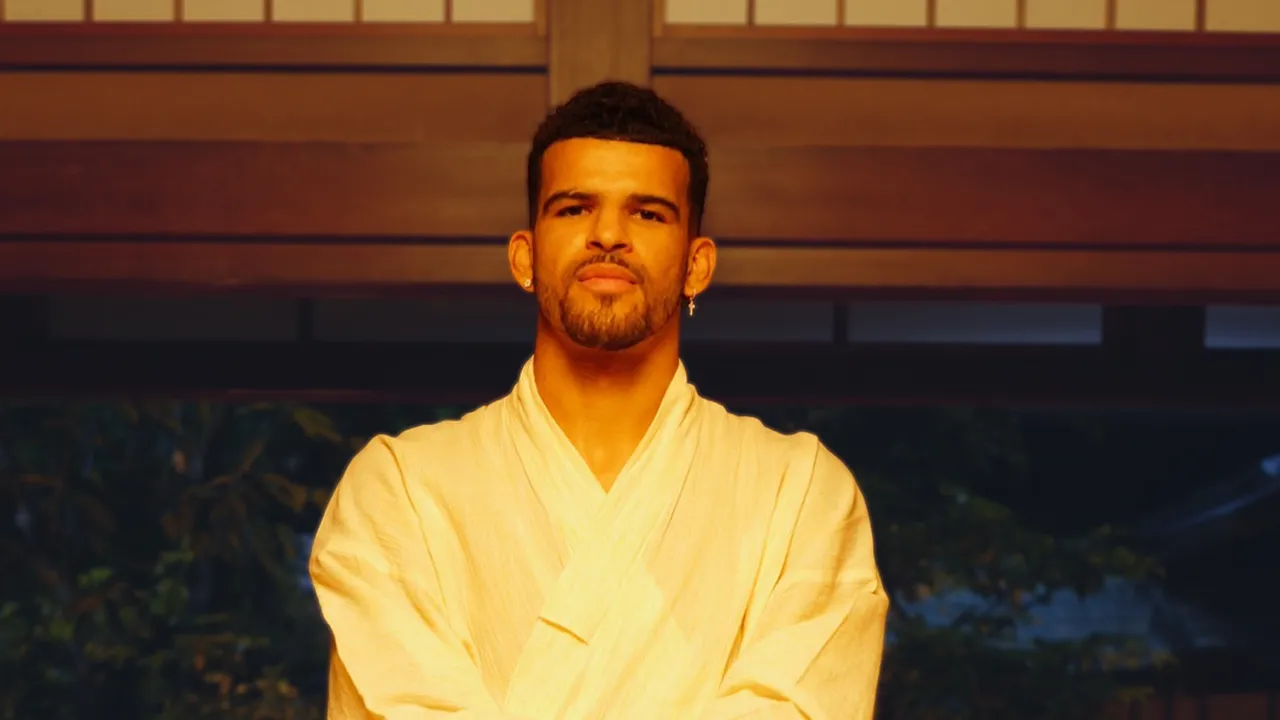 Wibu Sejati! Dominic Solanke Gelar Screening 'DEMON SLAYER' Secara Private!