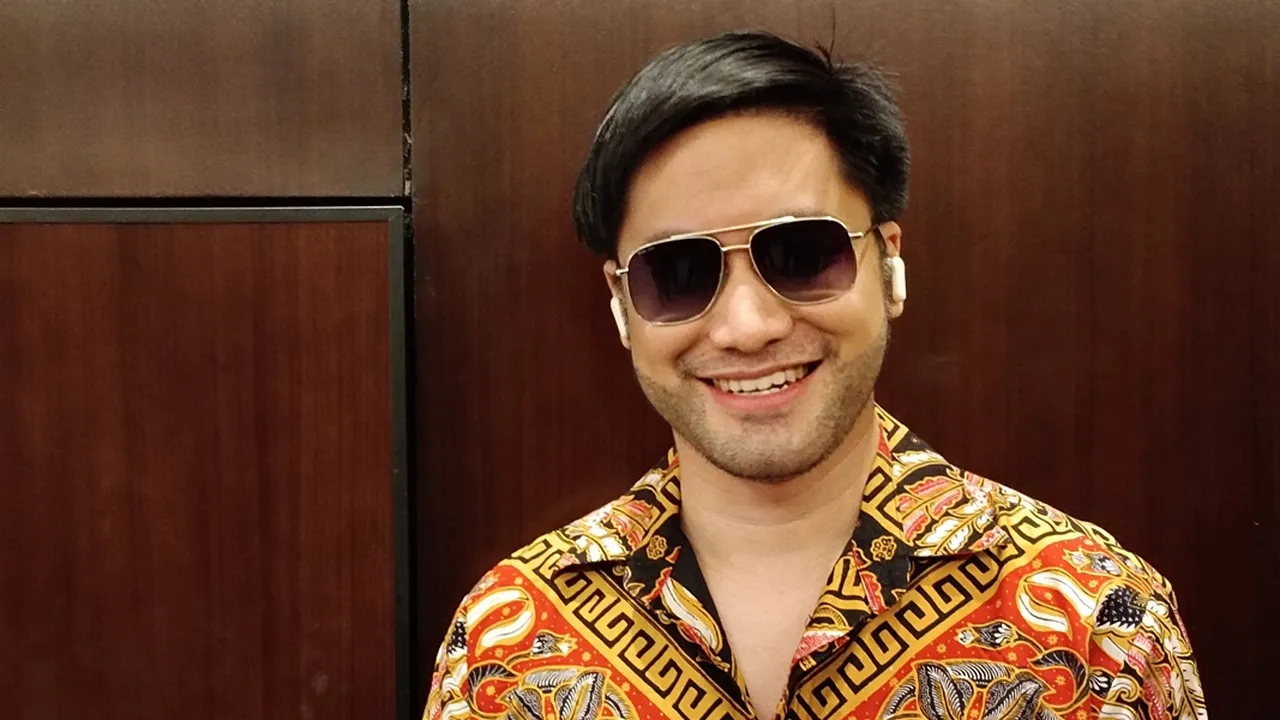 Widi Sempat Umumkan Keluar Dari Vierratale, Kevin Aprilio: Aman, Dia Cuma Berantem Sama Pacarnya Widi Sempat Umumkan Keluar Dari Vierratale, Kevin Aprilio: Aman, Dia Cuma Berantem Sama Pacarnya