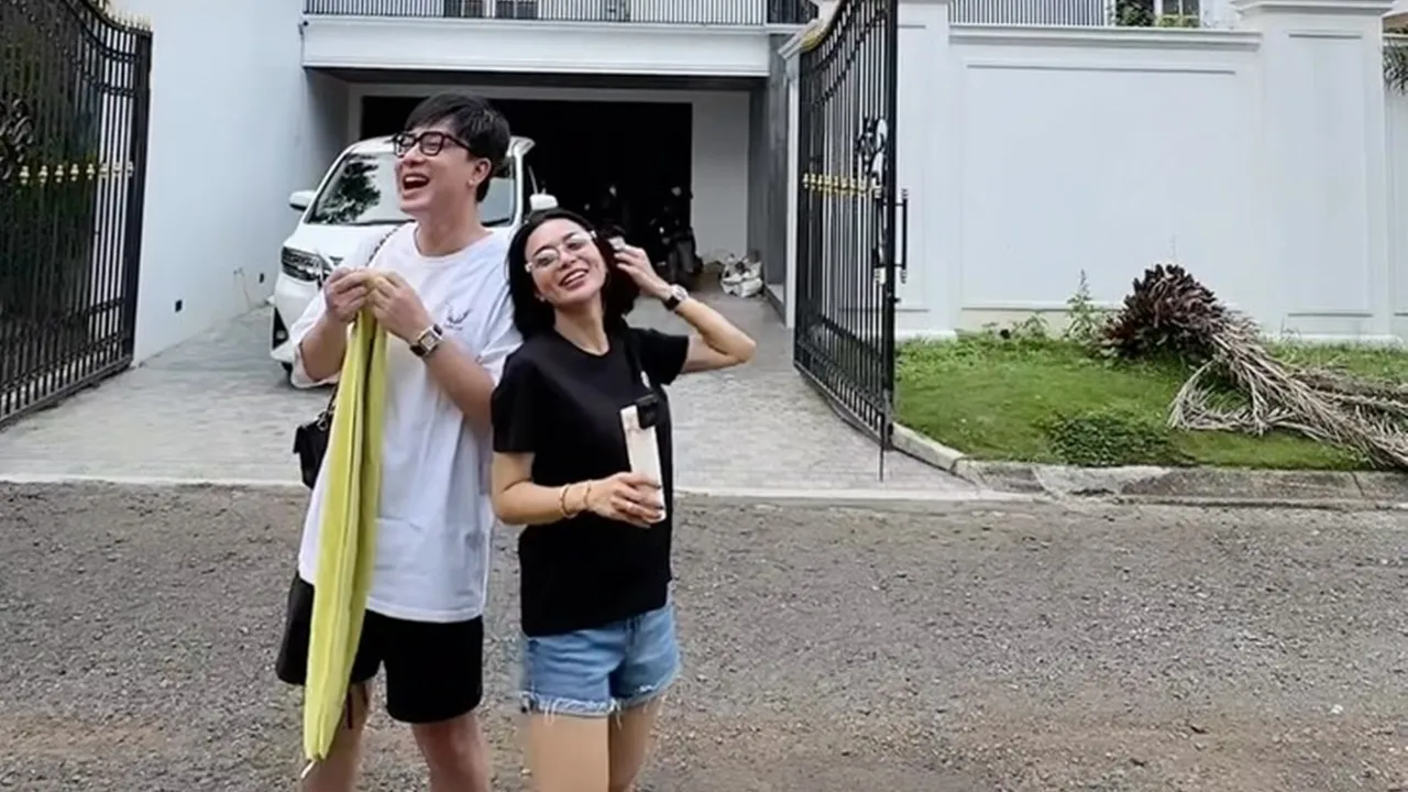Wika Salim Bagikan Progres Rumah Baru Bersama Max Adam, Masih Renovasi