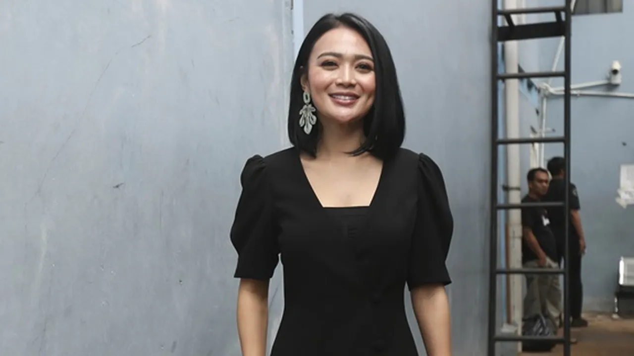 Wika Salim Pilih Rayakan Ulang Tahun Secara Sederhana, Ajak Keluarga Kumpul dan Makan Bareng