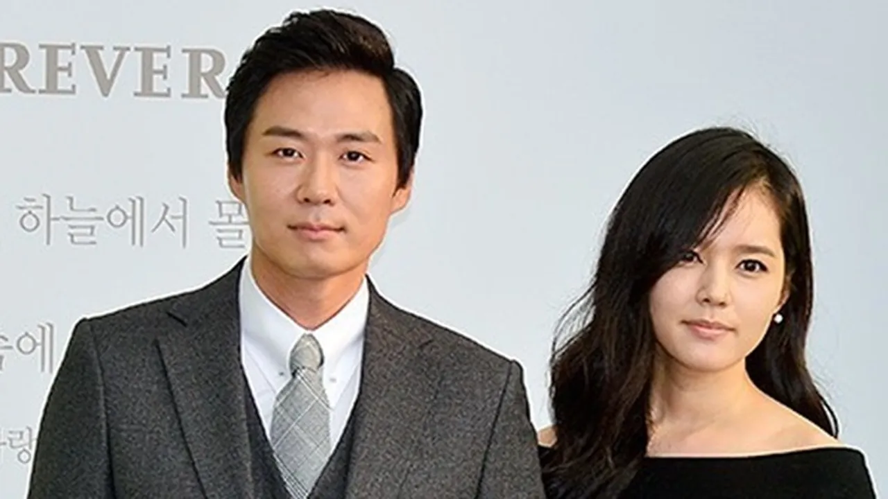Yeon Jung Hoon Umumkan Kehamilan Kedua Han Ga In Saat Terima Award