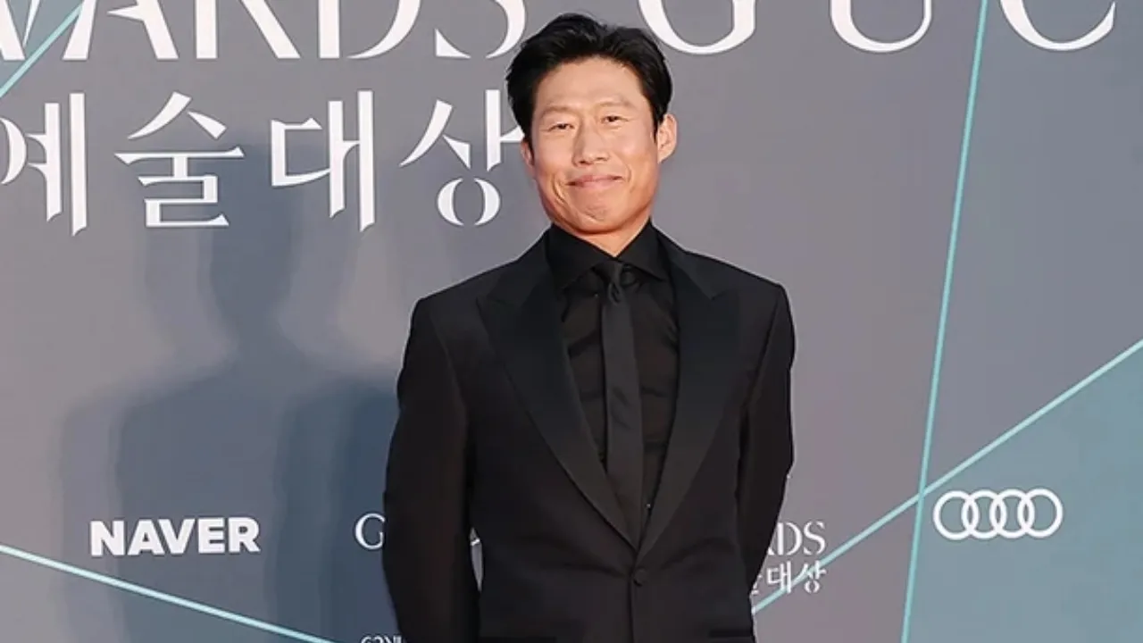 Yoo Hae Jin Didemo di Rumah Soal Film ASSASSINS, Polisi Kerahkan Pasukan