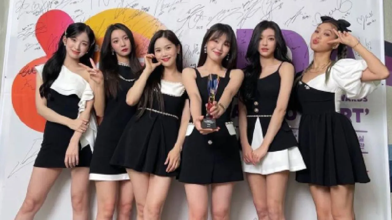 YooA Oh My Girl Dikonfirmasi Akan Comeback Solo Bulan Depan