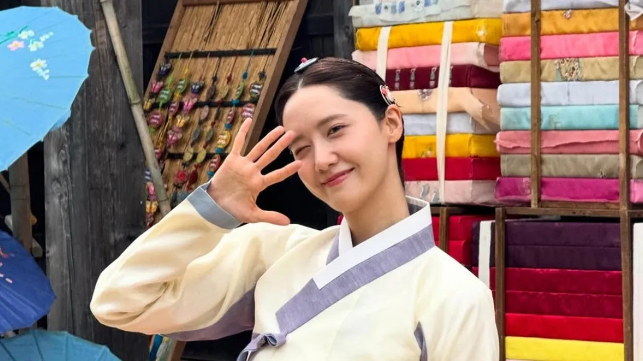 Yoona Jadi Satu-satunya Aktris Korea yang Dramanya No 1 Global di 2 Judul Berbeda