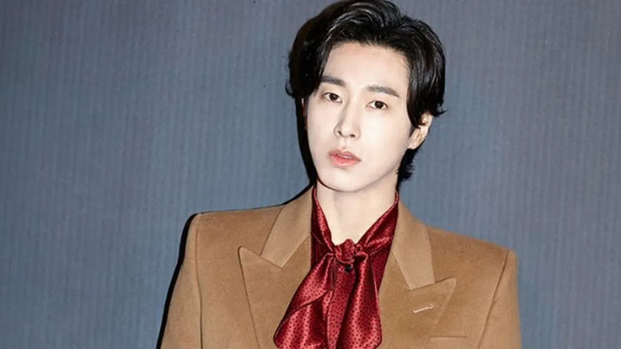 Yunho TVXQ Benarkan MV 'Thank U' Punya Rating Dewasa, Senang Dipuji Changmin Yunho TVXQ Benarkan MV 'Thank U' Punya Rating Dewasa, Senang Dipuji Changmin
