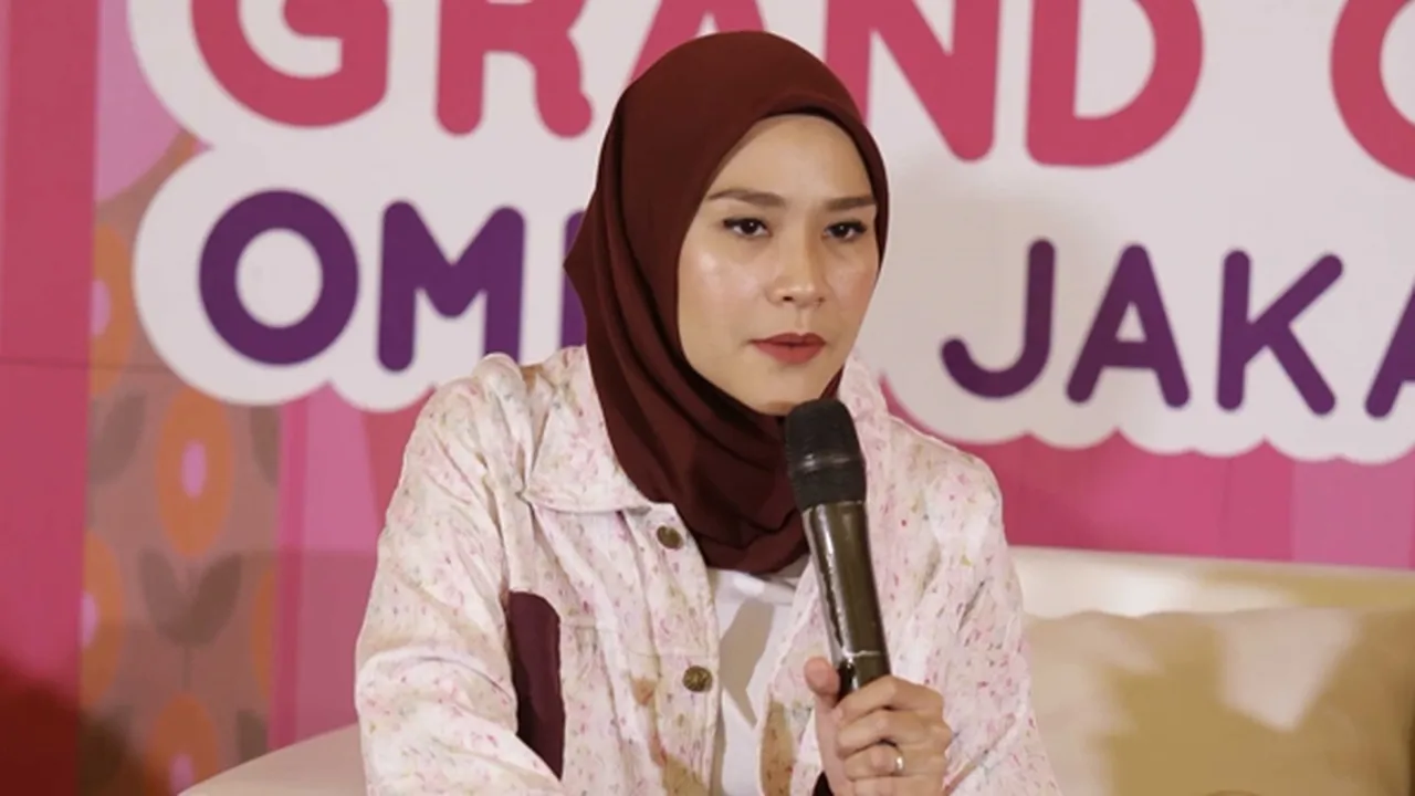 Zaskia Adya Mecca Hamil 8 Bulan, Ini Alasannya Tak Segera Kabarkan pada Publik