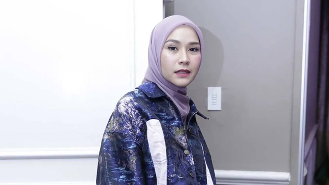 Zaskia Adya Mecca Sakit Bareng Anak-Anaknya, Kompak Opname Berlima