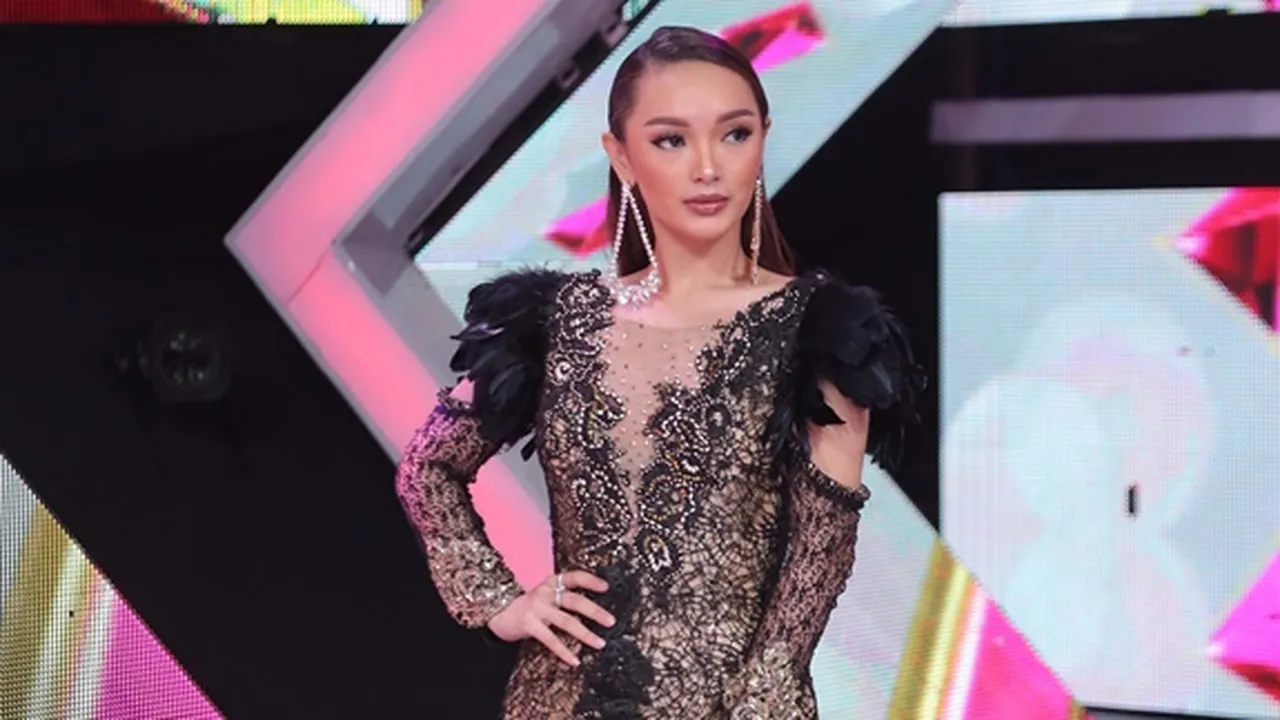 Zaskia Gotik Posting Foto Keakraban Bareng Mertua: Alhamdulillah Punya Mereka