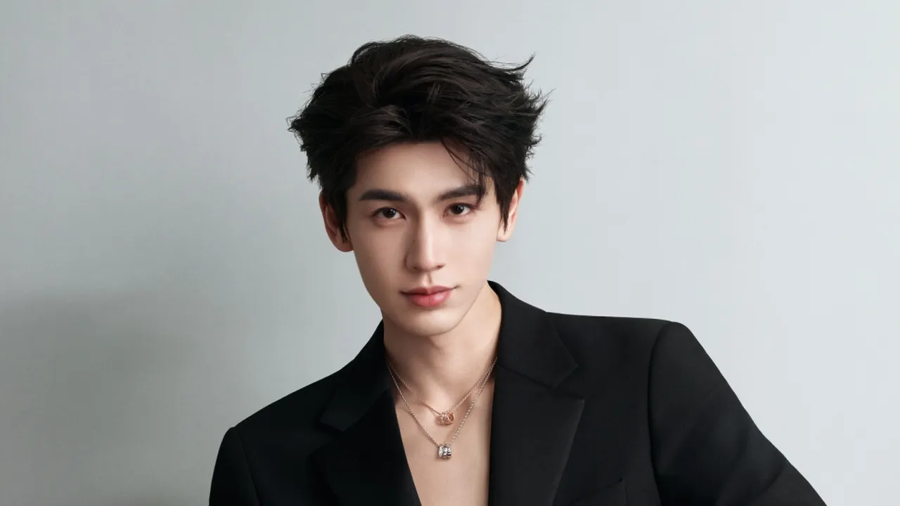 Zhang Linghe Resmi Jadi Brand Ambassador BVLGARI, Langsung Tanpa Masa Percobaan