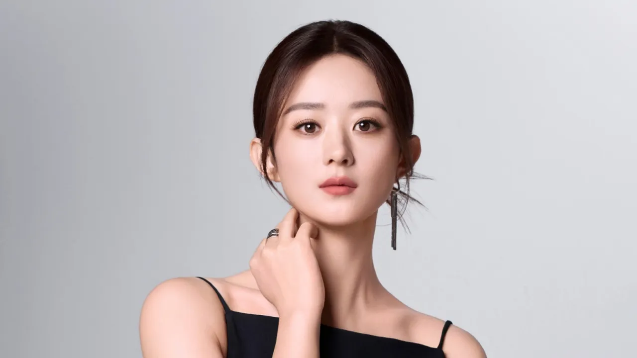 Zhao Liying Catat Sejarah, Jadi Global Ambassador Givenchy untuk Lini Makeup dan Fragrance