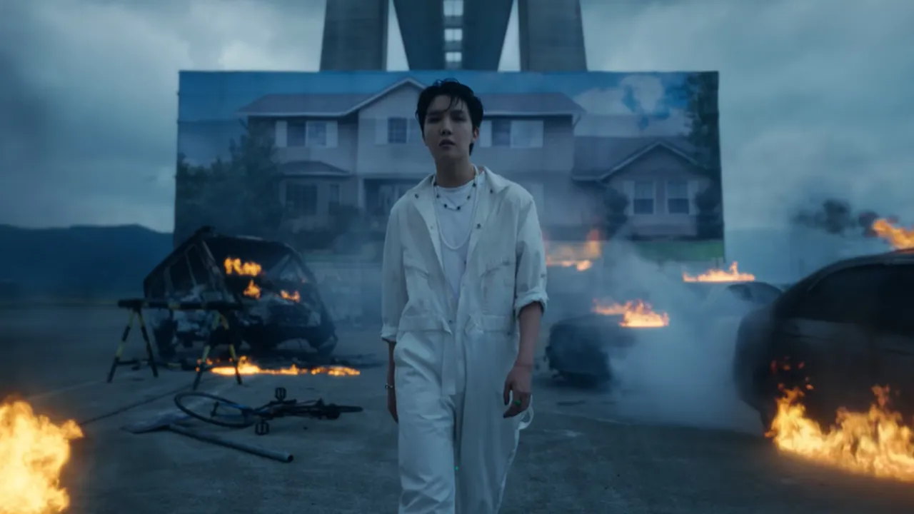 Lirik Arson dan Terjemahan Bahasa Inggris