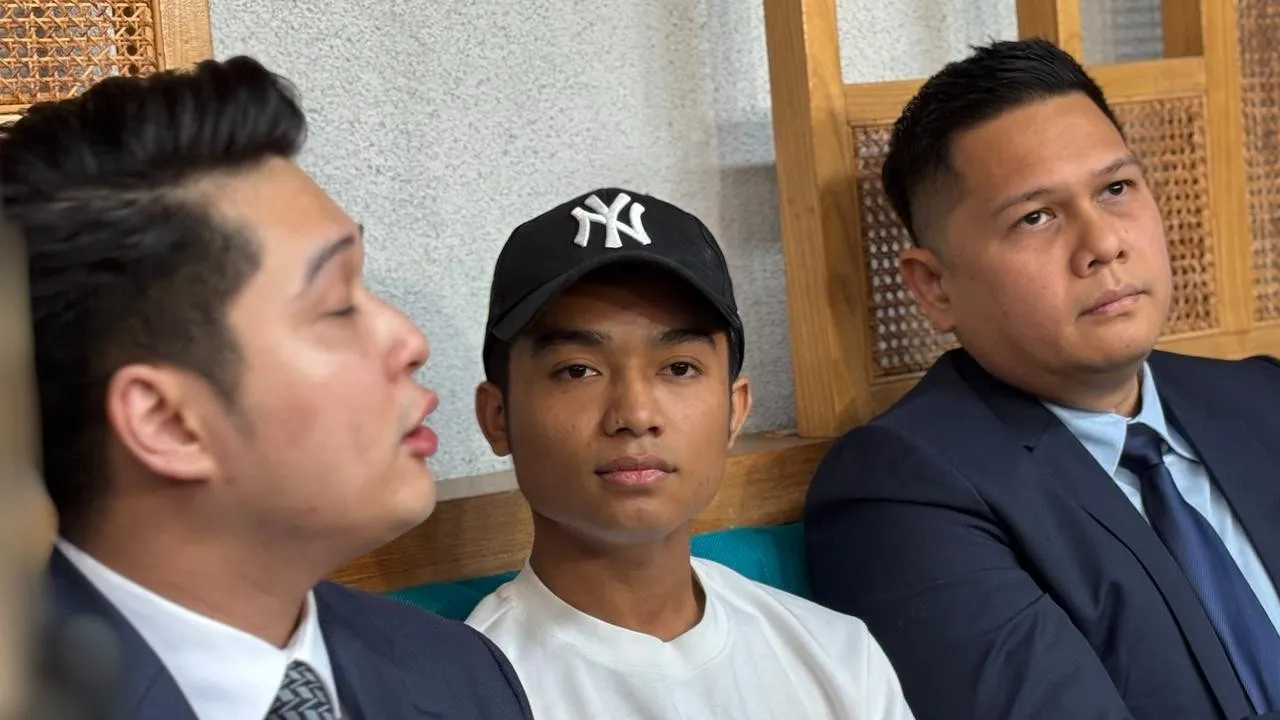 Betrand Peto Bantah Keras Tuduhan Mesum di Klub Malam