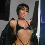 12 Foto Hot Lola Zieta, Cosplayer Seksi yang Ngaku Panseksual dan ...
