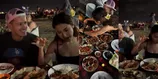 Potret Jennifer Coppen Makan di Tepi Pantai Bali Bareng Justin Hubner