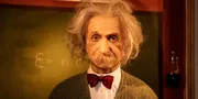 45 Kata-Kata Albert Einstein yang Penuh Makna Tentang Kehidupan - Cinta